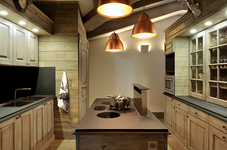 Penthouse in Val-d'Isère by Jorge Grasso