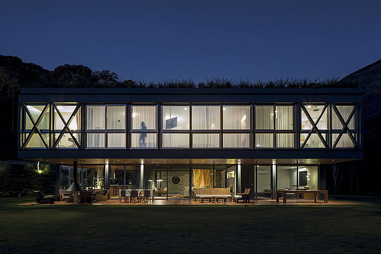 JG Residence by MPG Arquitetura