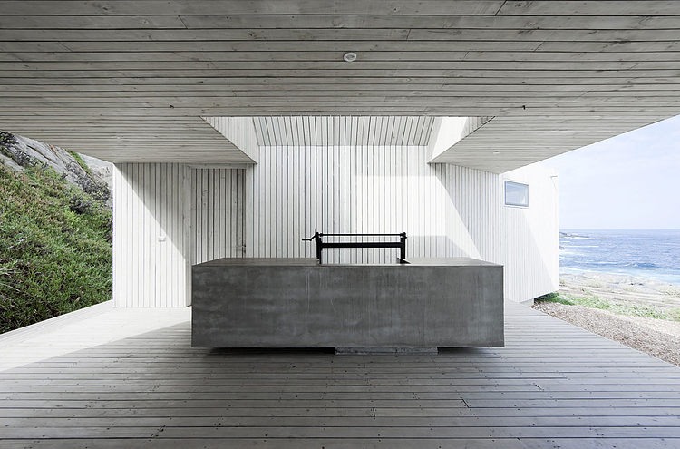 Rambla House by LAND Arquitectos