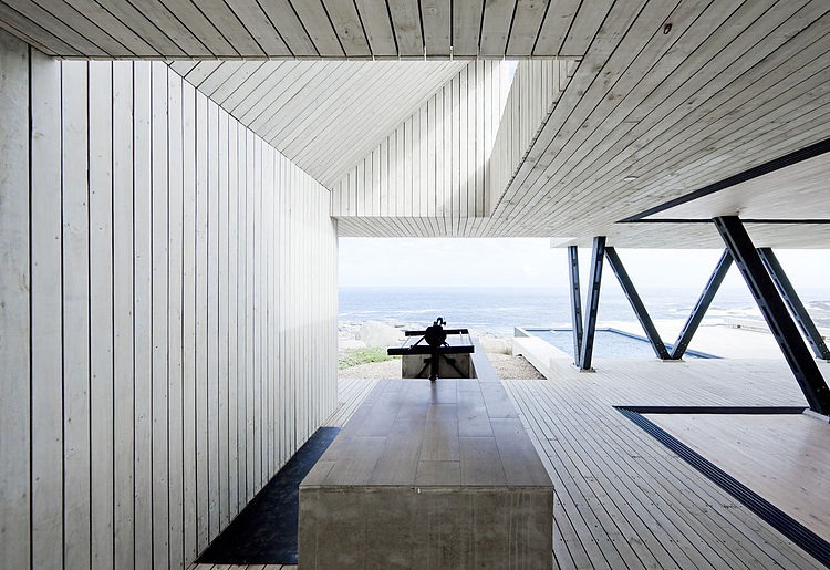 Rambla House by LAND Arquitectos