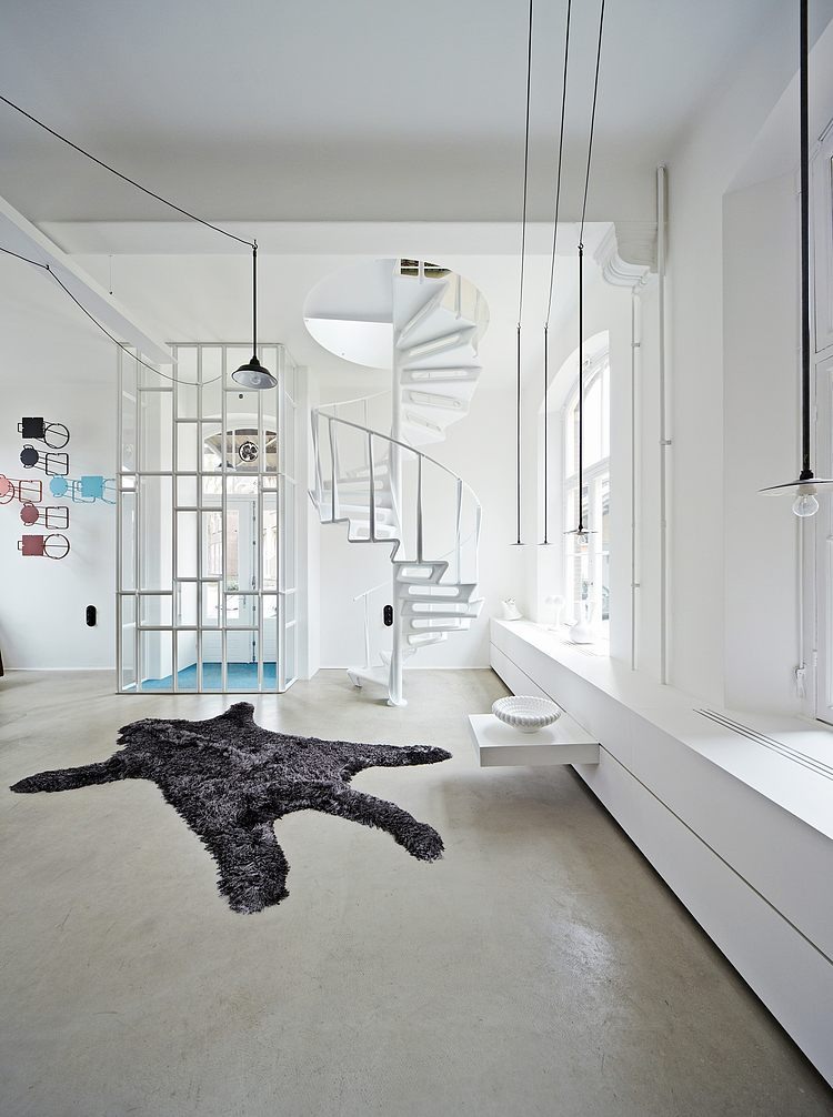 Roderick Vos Showroom by Roderick Vos