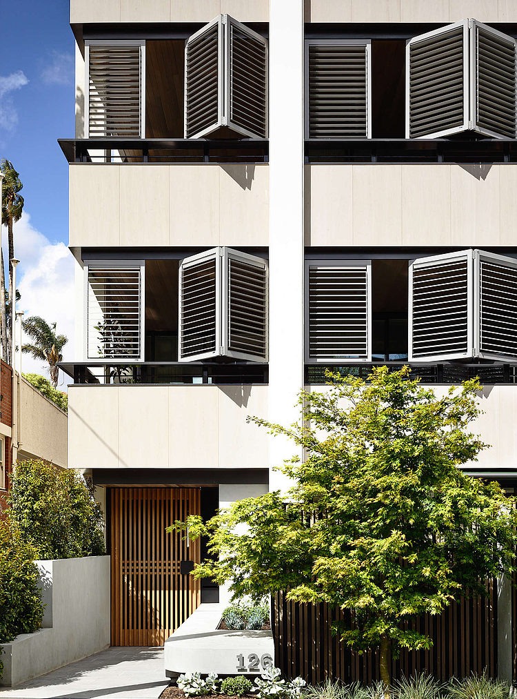 South Yarra Home by Carr Design Group