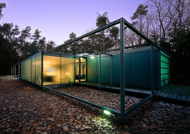 Bungalow by Borren Staalenhoef Architecten