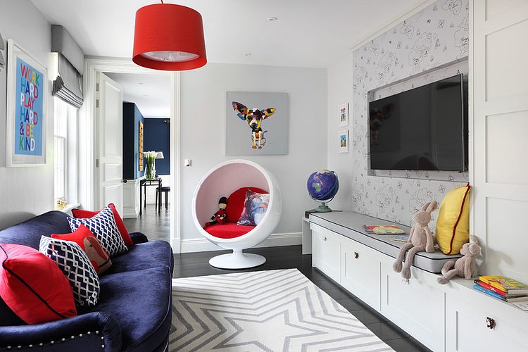 Family Residence by Oliver Burns
