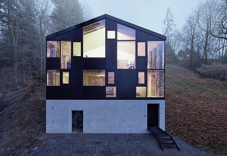 Hause Hohlen by Jochen Specht
