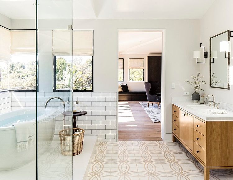 Manhattan Beach House by DISC Interiors