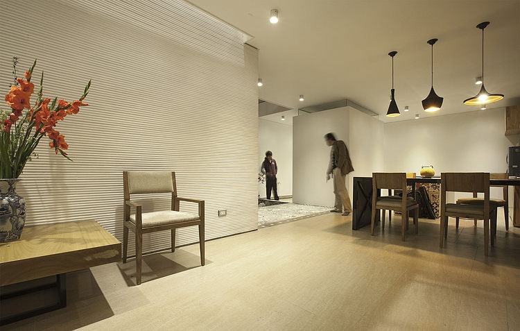 7×18 by AHL Architects Associates