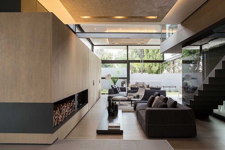 House Sar by Nico van der Meulen Architects