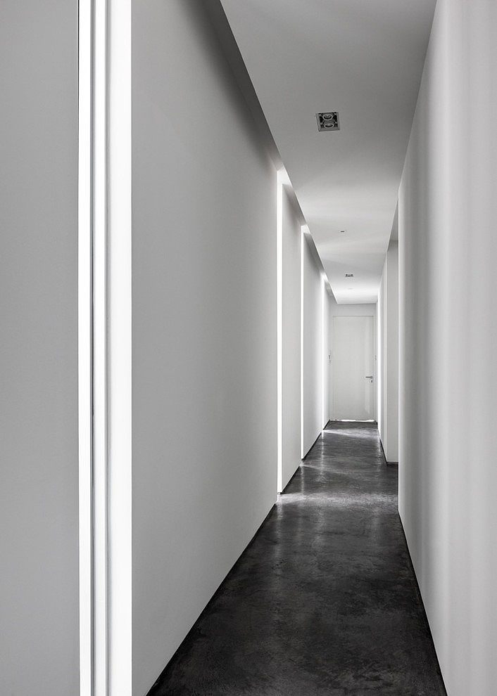 Peribere Residence by Max Strang Architecture