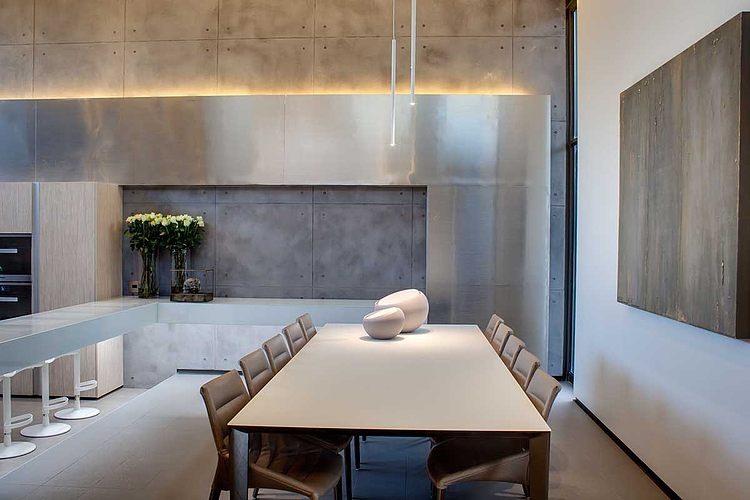 House Sar by Nico van der Meulen Architects
