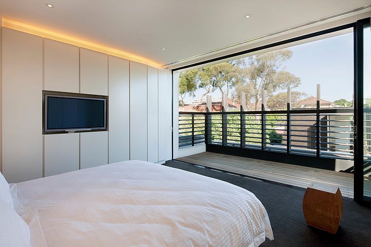 Mary St Residence by Matt Gibson Architecture + Design