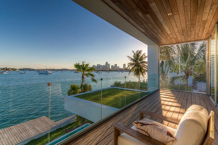 Peribere Residence by Max Strang Architecture