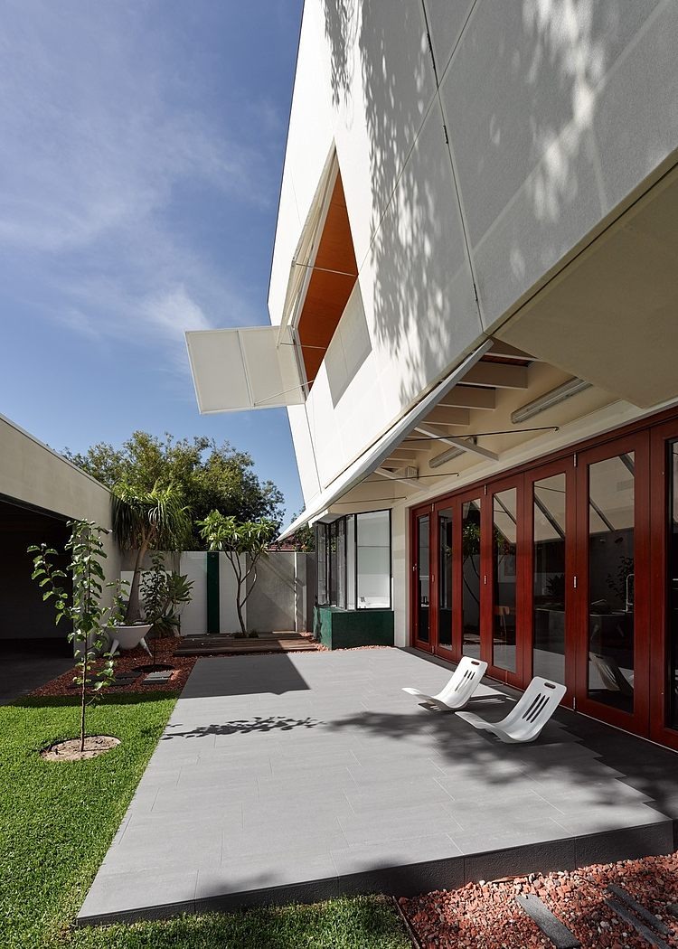 Casa31_4 Room House by Iredale Pedersen Hook