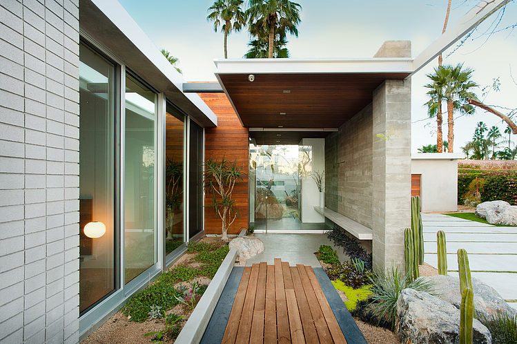 F-5 Residence by Studio AR+D Architects