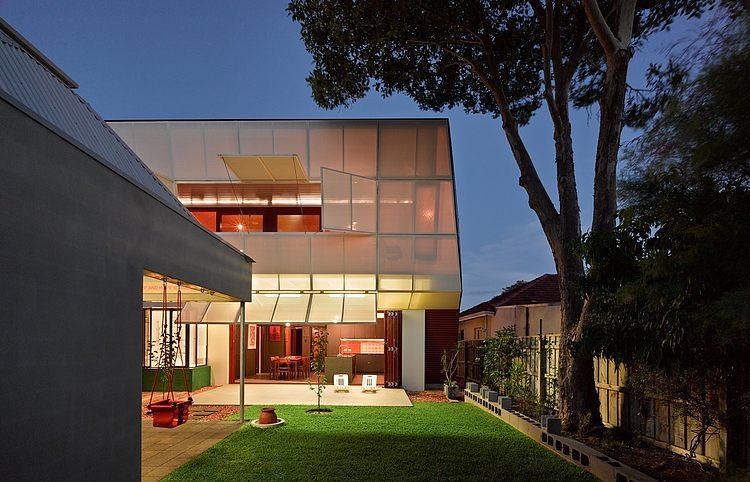 Casa31_4 Room House by Iredale Pedersen Hook