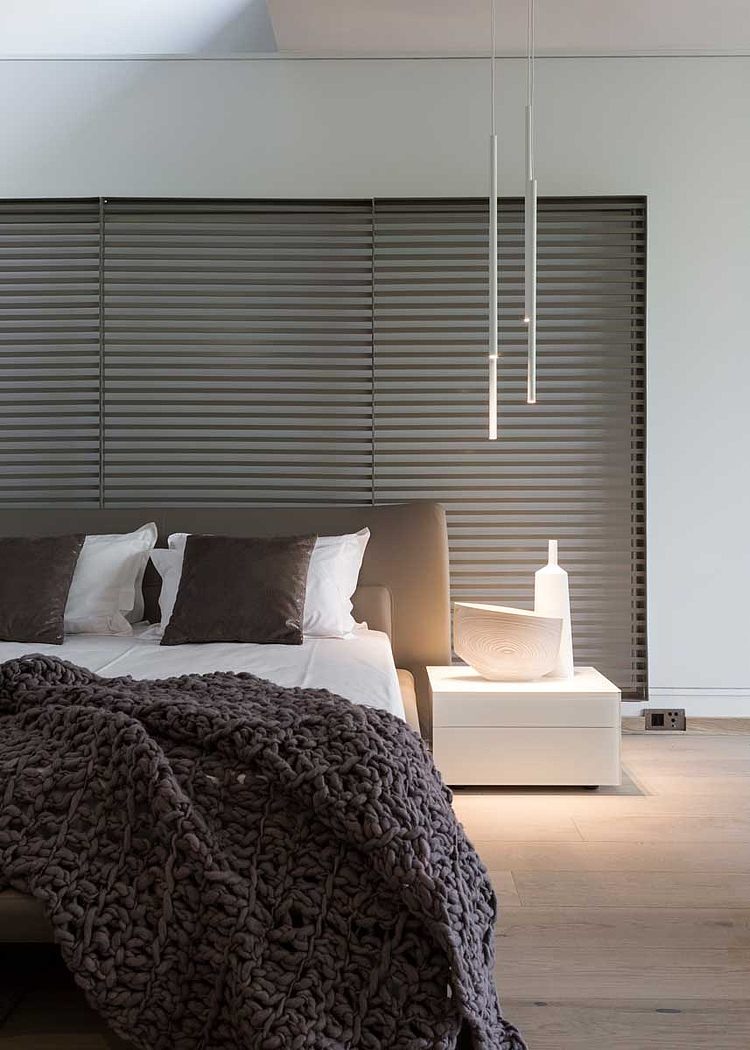 House Sar by Nico van der Meulen Architects