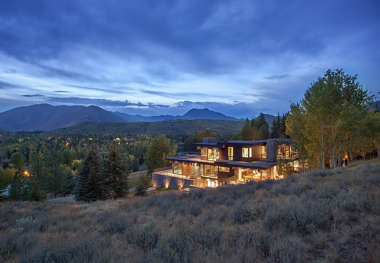 Contemporary Home in Sun Valley
