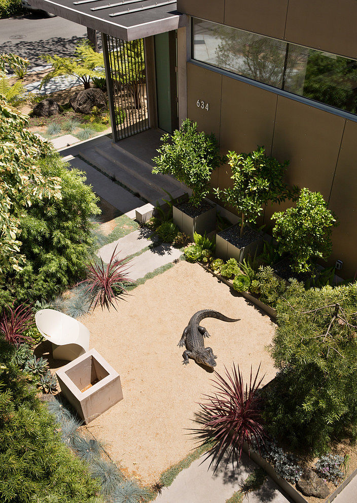 Everett Street Residence by Dawson & Clinton
