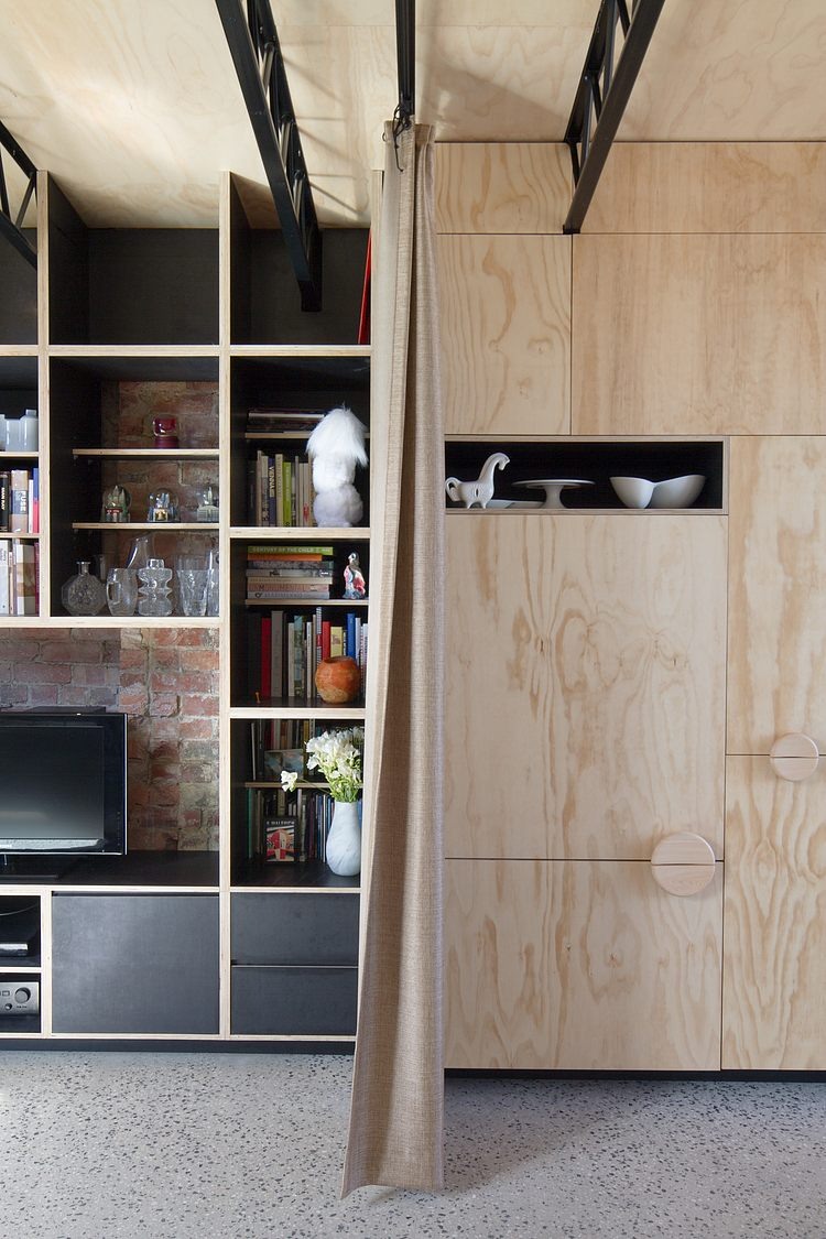 Hello House by OOF! Architecture