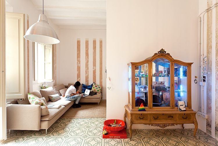 Flats Renovation by EMBT
