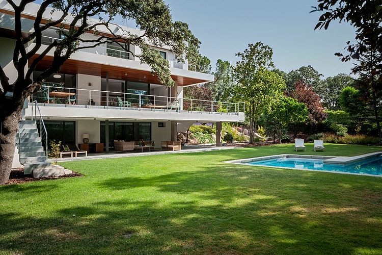 La Moraleja by ÁBATON Arquitectura
