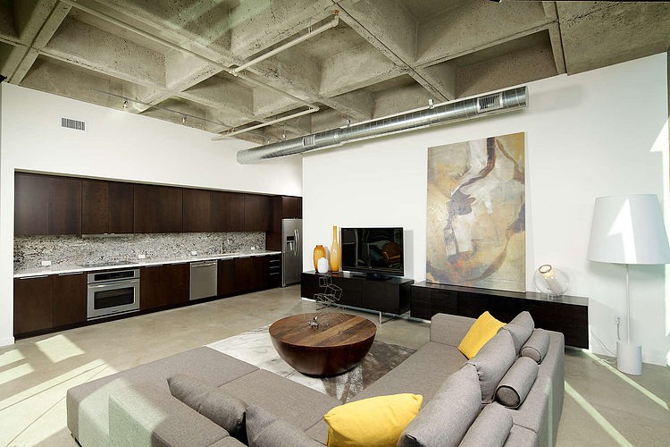 Loft in San Diego by Hawkins + Hawkins Architects