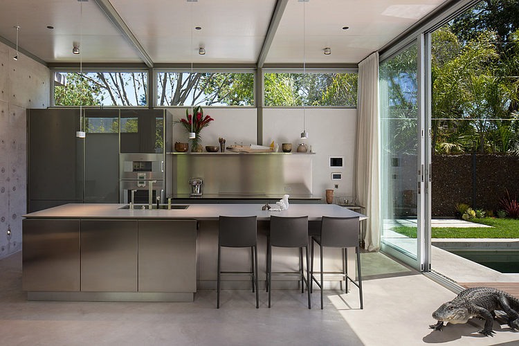 Everett Street Residence by Dawson & Clinton