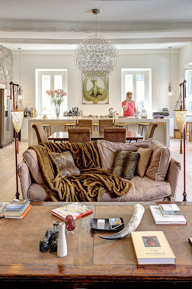 Luxury Apartment by Callender Howorth