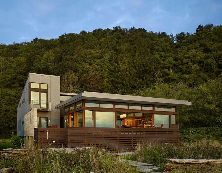Hat Island Residence by Bjarko | Serra Architects