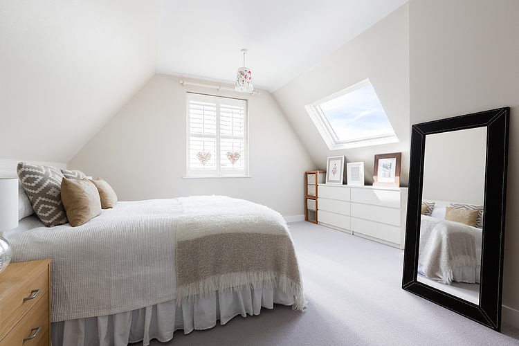 Broadgates Road by Granit Chartered Architects