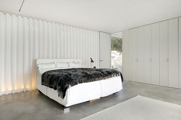 Modern Seaside Villa in Budskär