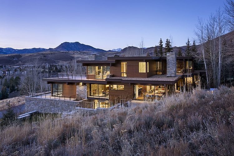 Contemporary Home in Sun Valley
