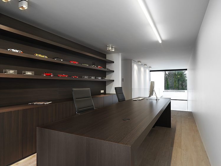 HS Residence by Cubyc Architects