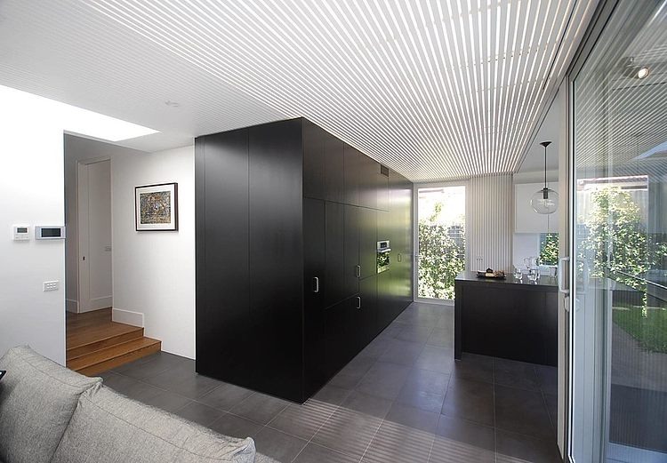 Screen House by Rudolfsson Alliker Associates