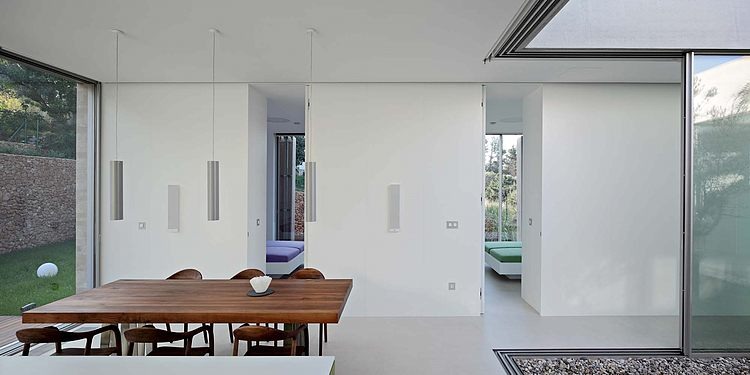 Olive House by LOG-URBIS