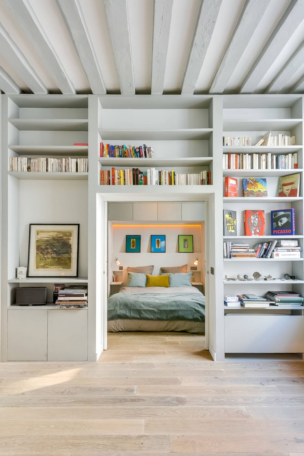 Apartment in Paris by Tatiana Nicol - 8