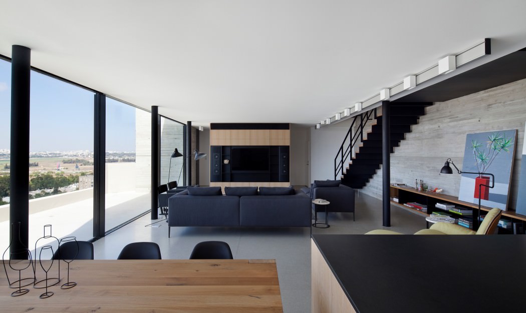 Y Duplex Penthouse by Pitsou Kedem Architects - 2