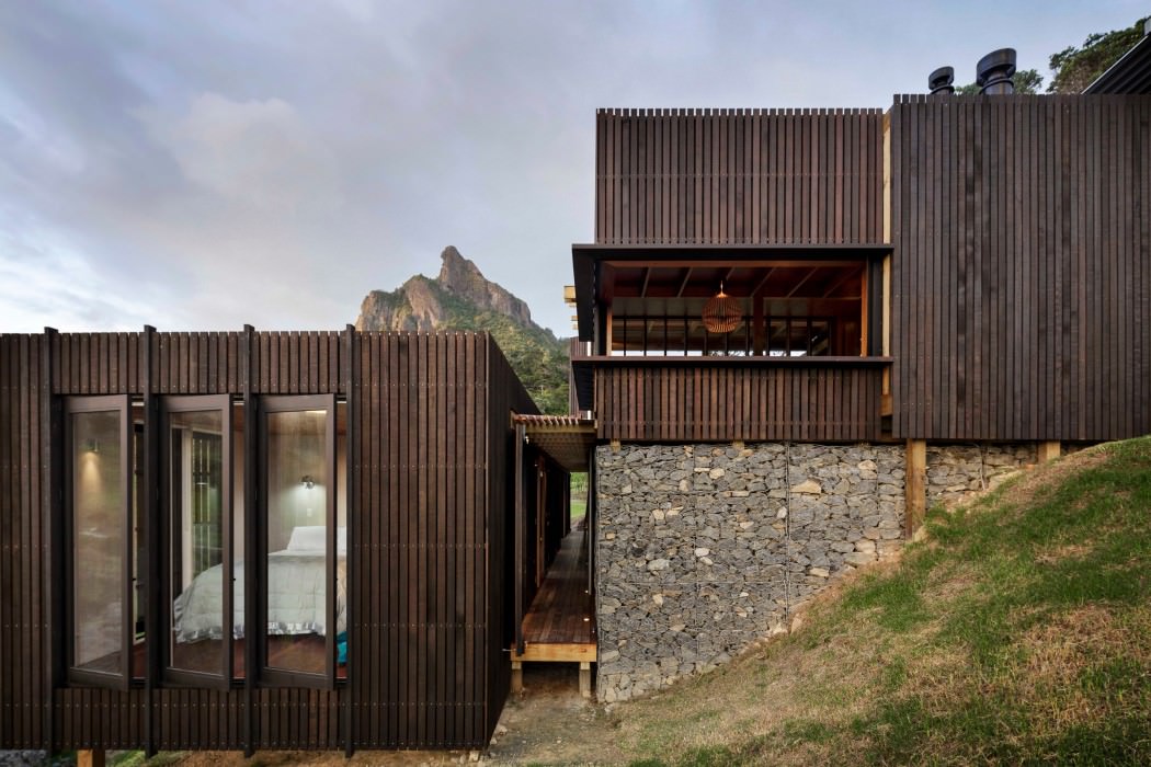 Beach House by Herbst Architects - 2