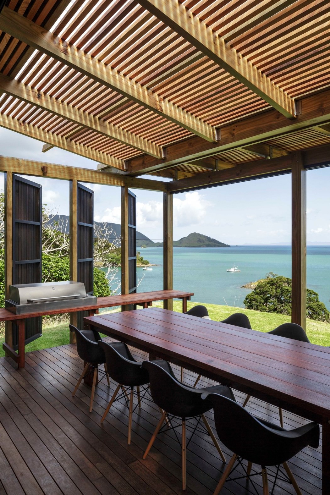 Beach House by Herbst Architects - 5