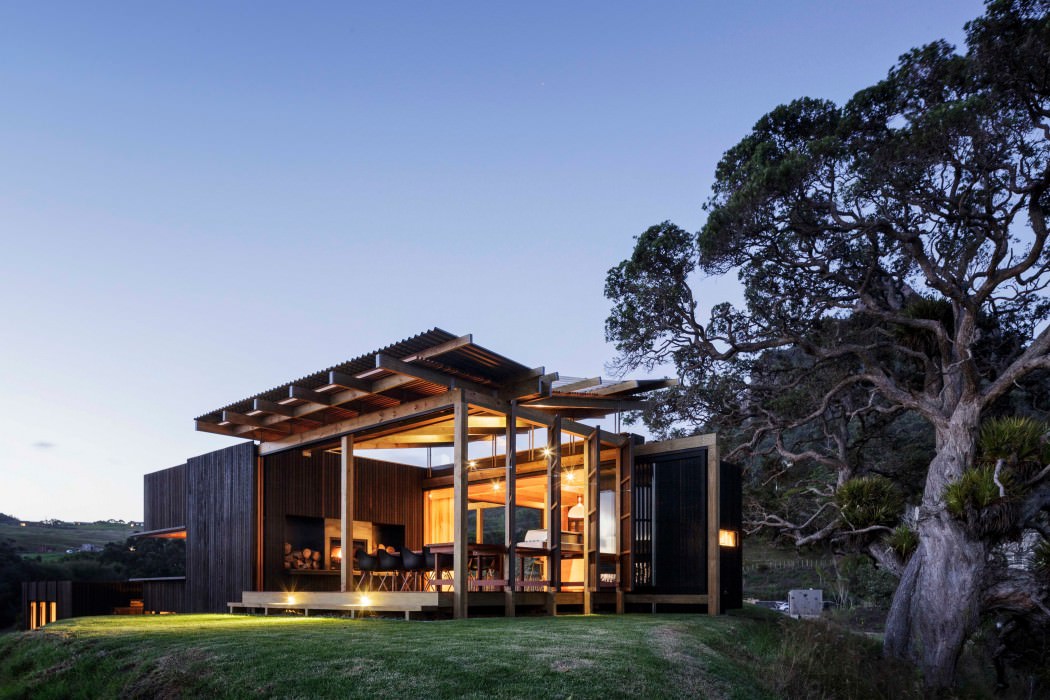 Beach House by Herbst Architects - 10
