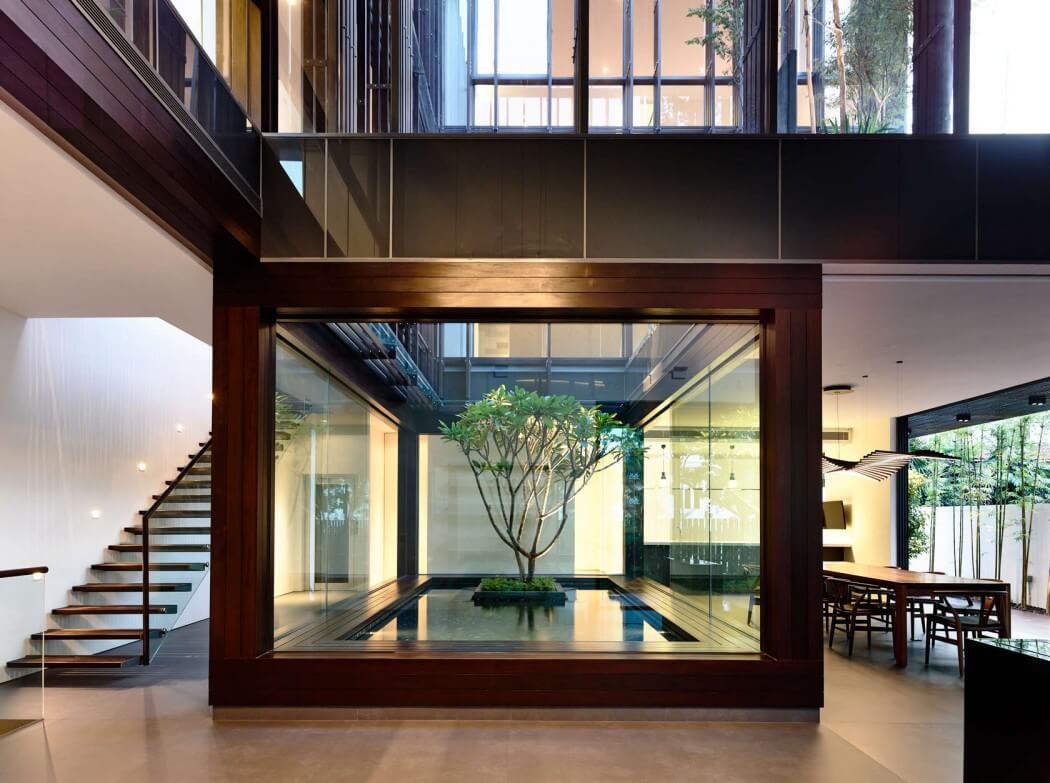 Vertical Court by HYLA Architects - 8