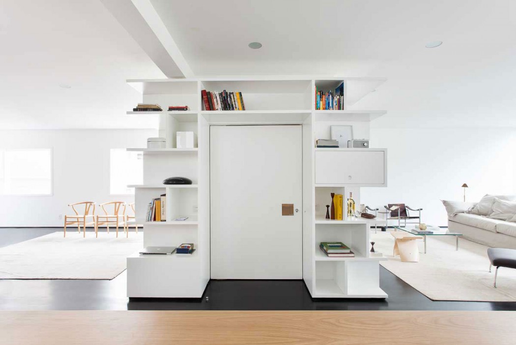 Sergipe Apartment by Felipe Hess - 2
