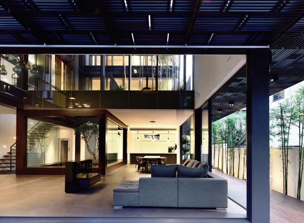 Vertical Court by HYLA Architects - 10