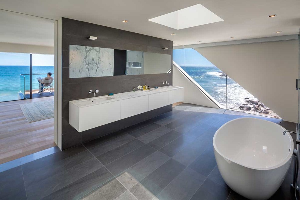 Wave House by Mark Dziewulski - 7