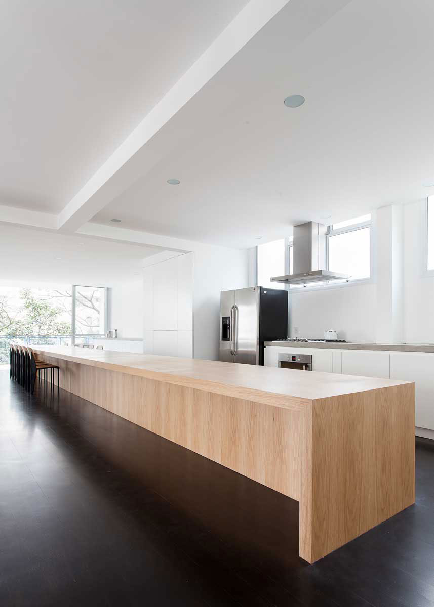 Sergipe Apartment by Felipe Hess - 11