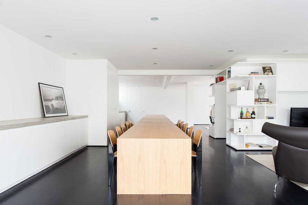 Sergipe Apartment by Felipe Hess - 13