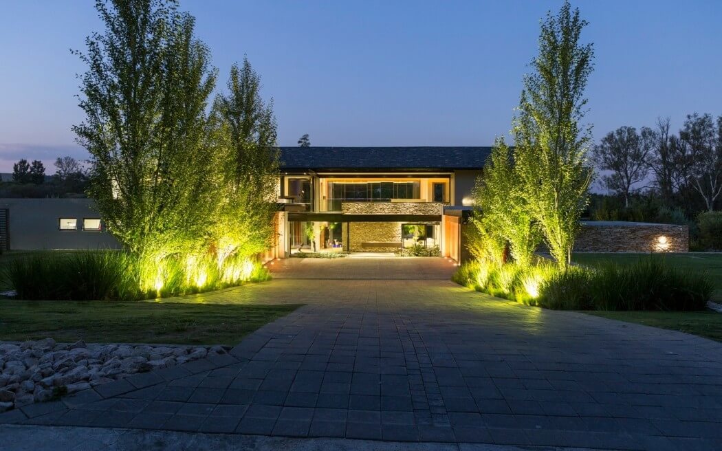 Blair Atholl House by Nico van der Meulen - 24