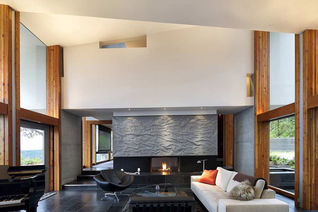 Ridge House by Marko Simcic and Brian Broster - 2