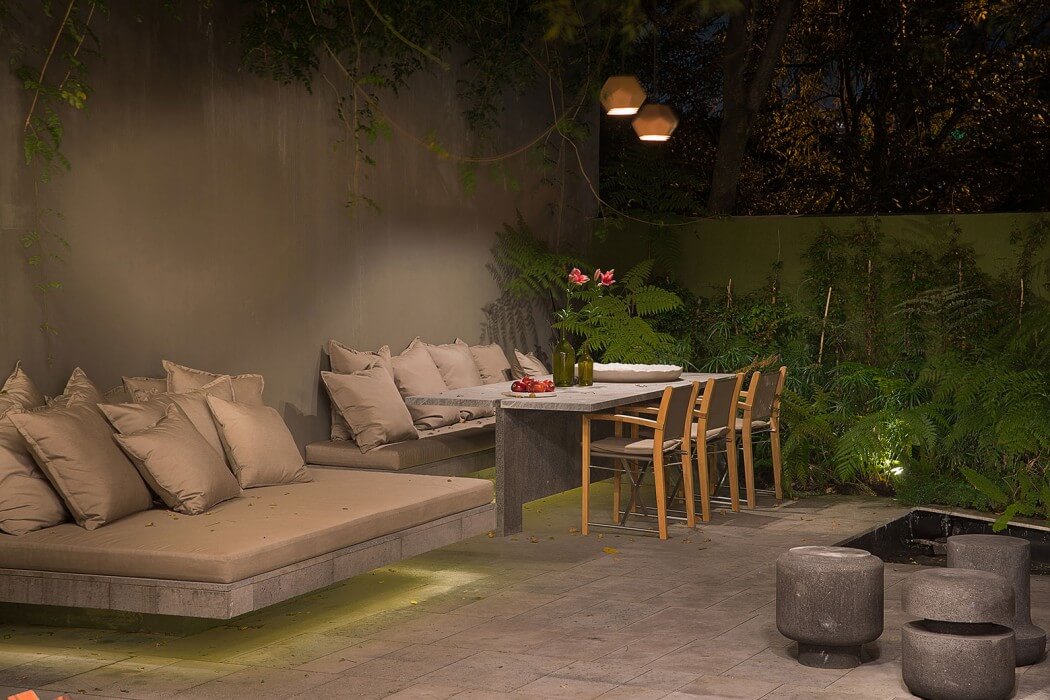 Barrancas House by Ezequiel Farca - 13