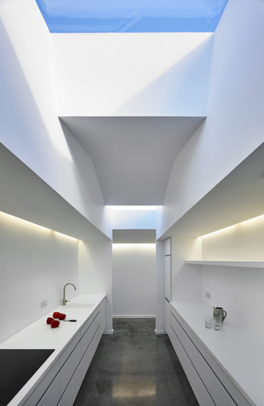Beach House by Dualchas Architects - 5